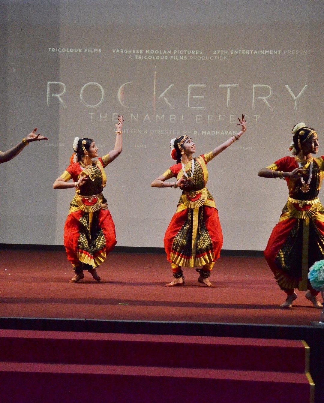 Live class on,Semi Classical Bollywood Dance · GetSetUp